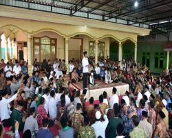 Presiden Bagikan Ratusan Sertifikat Ta