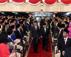 PRESIDEN JOKOWI TUNJUK PELAKSANA T