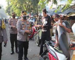 KUNJUNGI PASAR, KAPOLRES LEBAK AJA