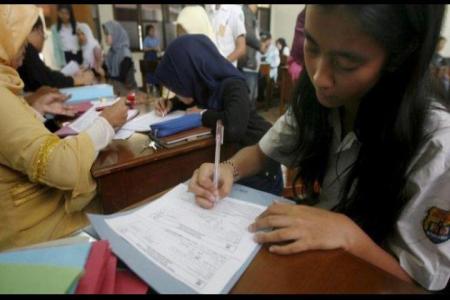 OKNUM GURU SMAN 14 KOTA TANGERANG 