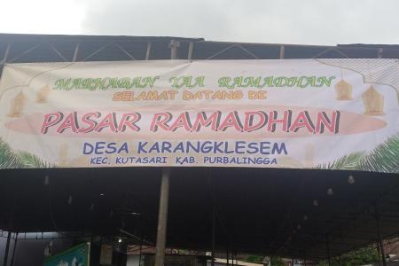 BERBURU TAKJIL DI PASAR RAMADHAN K