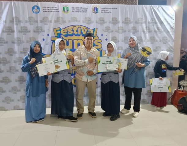 Azahra Dan Husnia Siswi SMPN 2 Sajira Raih Juara 2 di Ajang FTBI Tingkat Provinsi Banten